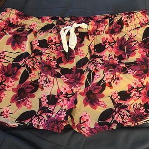 Flag Nor Fail shorts